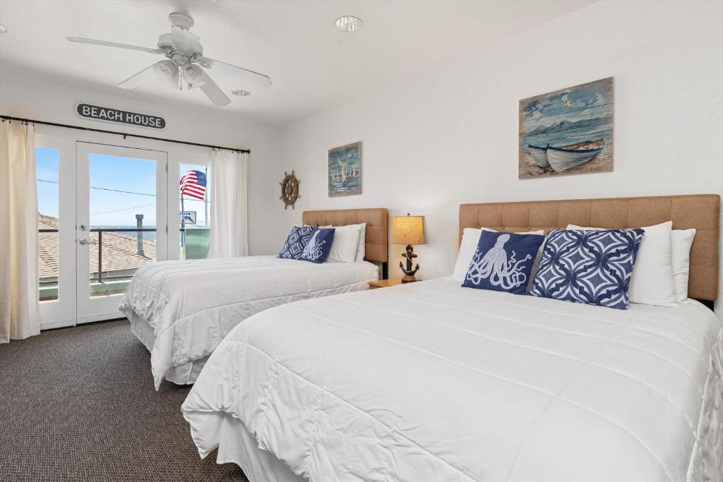 Beach House Inn & Suites photo 1