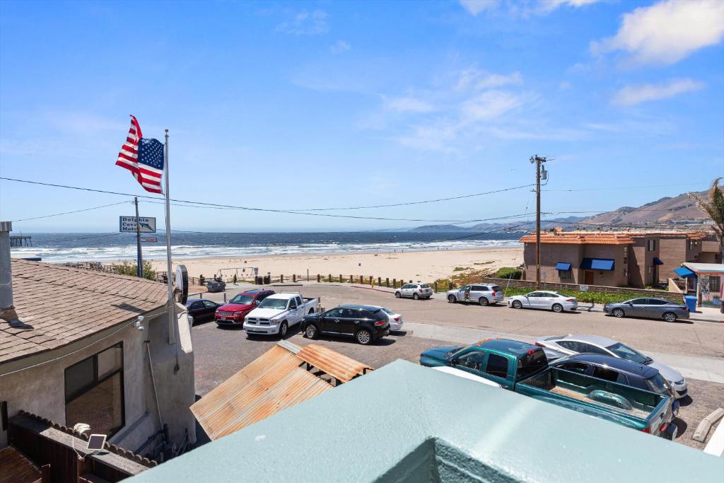 Beach House Inn & Suites photo 4