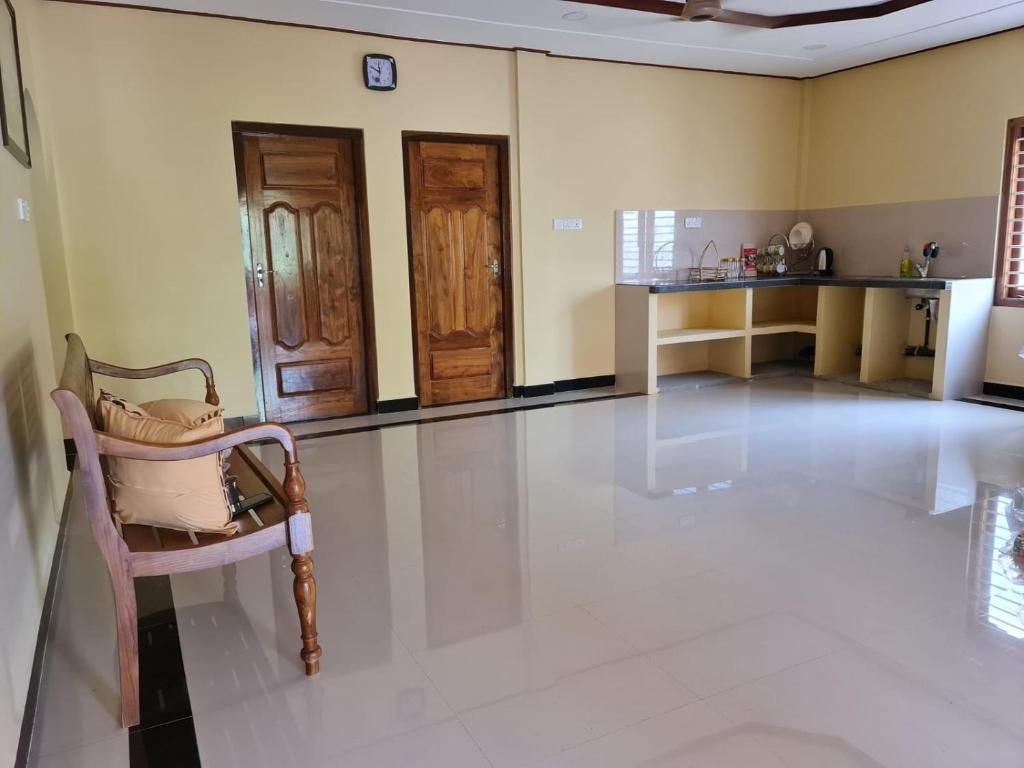 Nalluran illam - 2 bed room photo 4