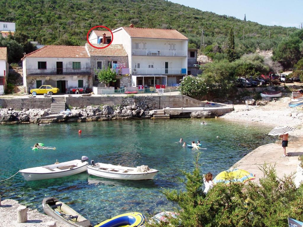 Seaside holiday house Cove Zarace - Gdinj, Hvar - 2048 photo 1