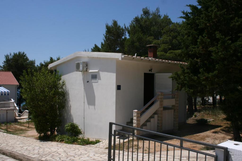 Apartments by the sea Stara Novalja, Pag - 4144