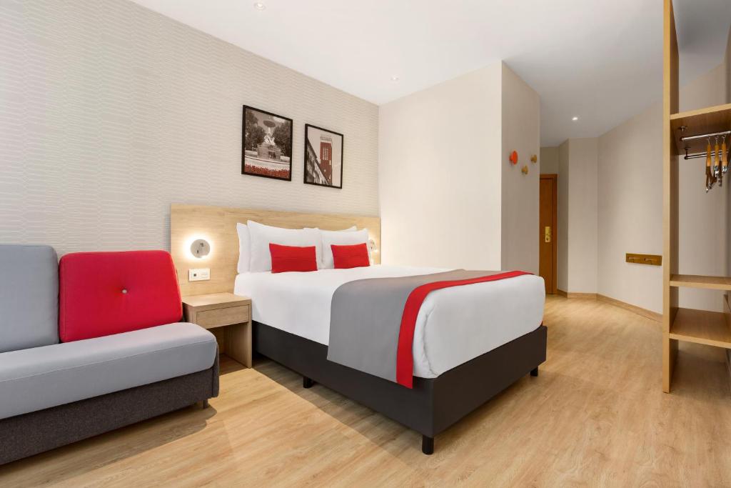 Ramada by Wyndham Madrid Tres Cantos photo 1