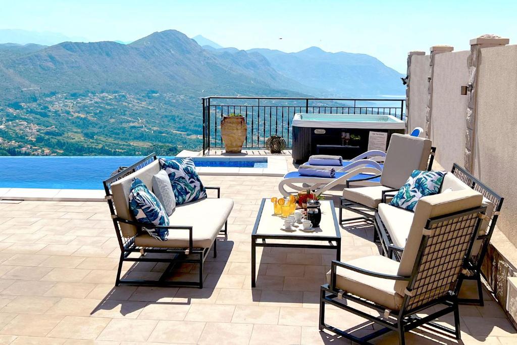 Luxury Villa Stone with Private Pool and Jacuzzi near Dubrovnik photo 3