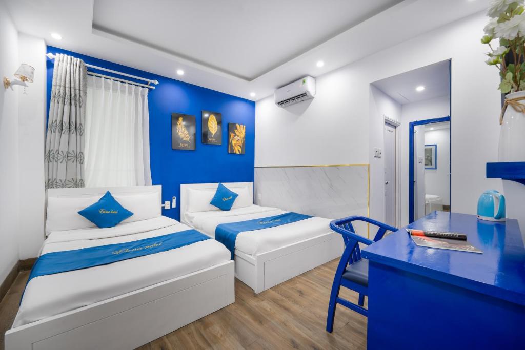 Elena Seaview Hotel