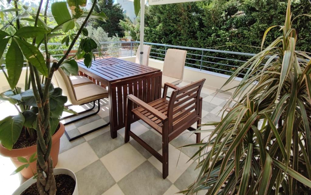 The Bright House a two-storey maisonette in Loutraki photo 3