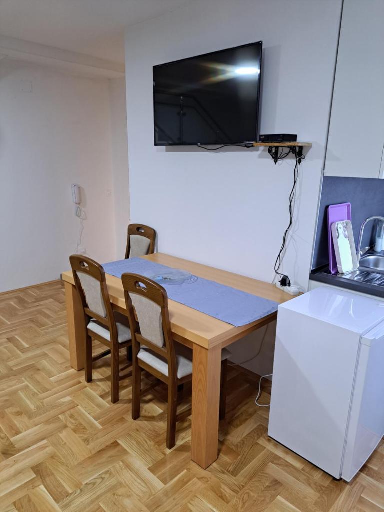 Apartman Bubic photo 2