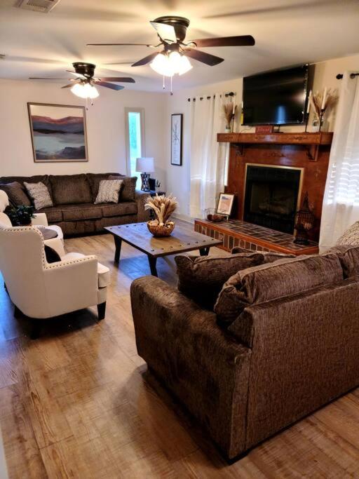 Judy House photo 1