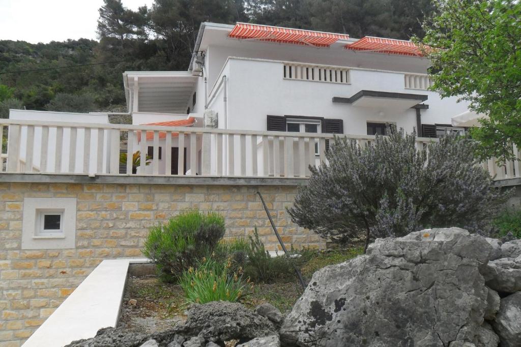 Apartments by the sea Cove Bristova, Hvar - 5716 photo 2