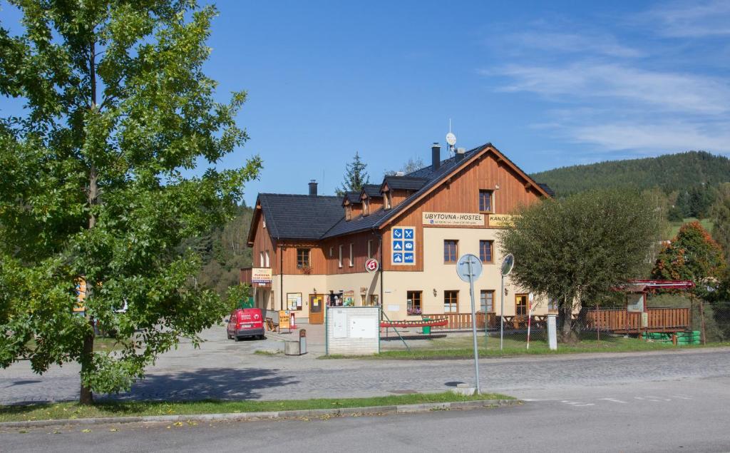 Ubytovna Pod Hrází photo 3