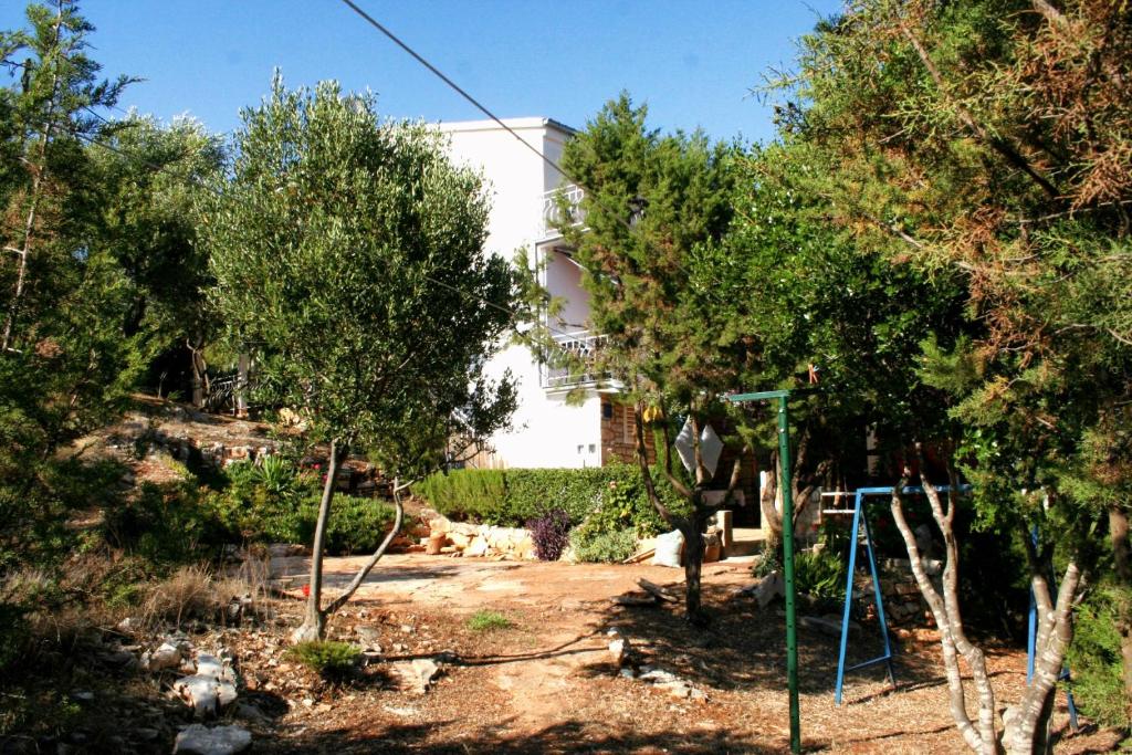Apartments by the sea Cove Zarace - Gdinj, Hvar - 4598 photo 2