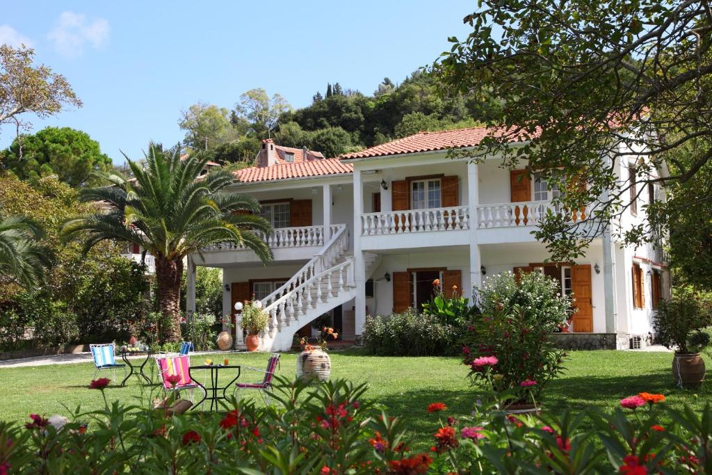 Villa Karidia photo 3