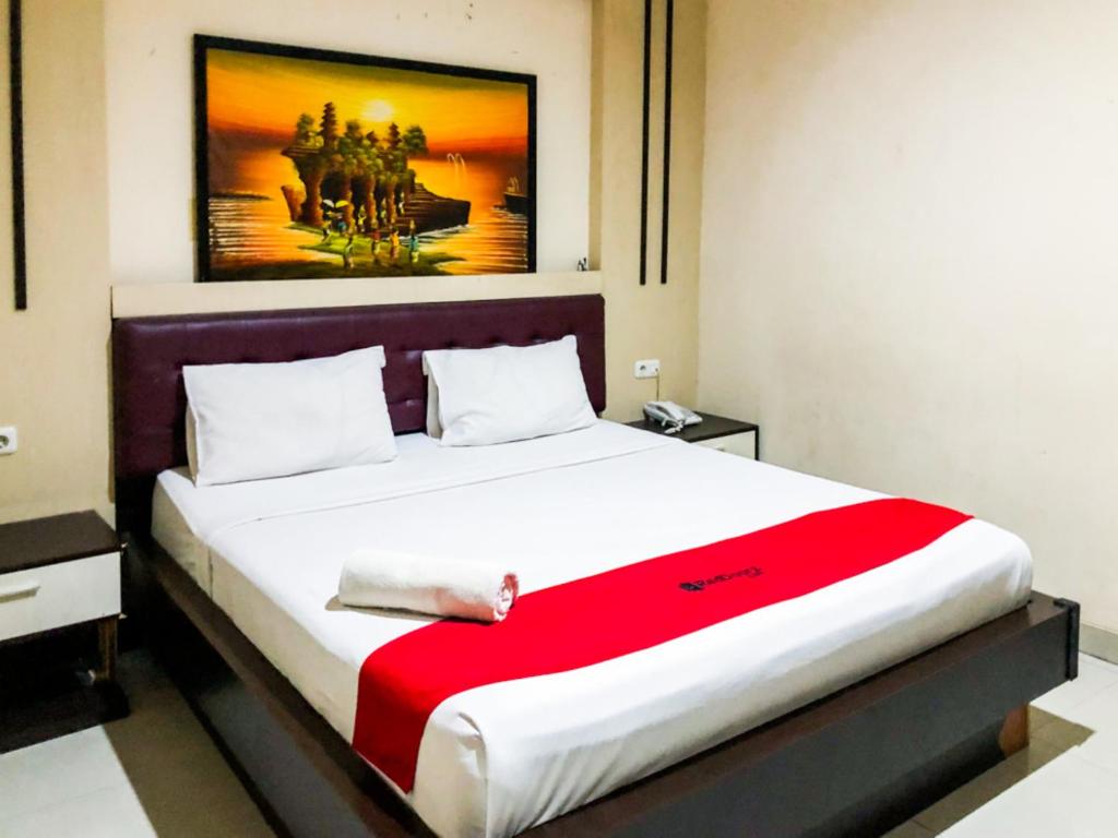 RedDoorz At Hotel Gajah Mada Palu photo 2