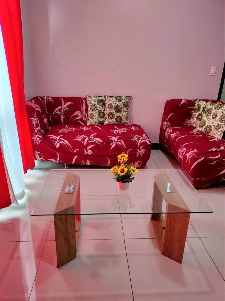 Cubao ManhattanHeights Unit 7EF Tower B, 1BR photo 1
