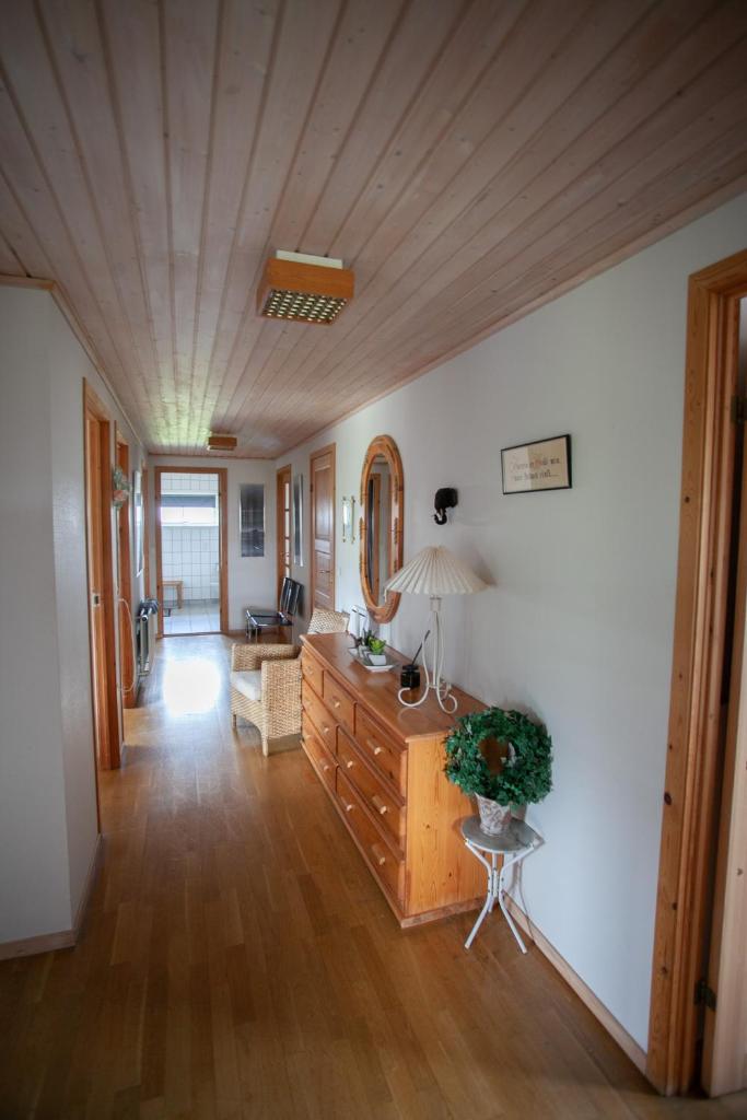 4 Bedroom Apartment - 20 Min Walk From City Centre - Nature photo 4