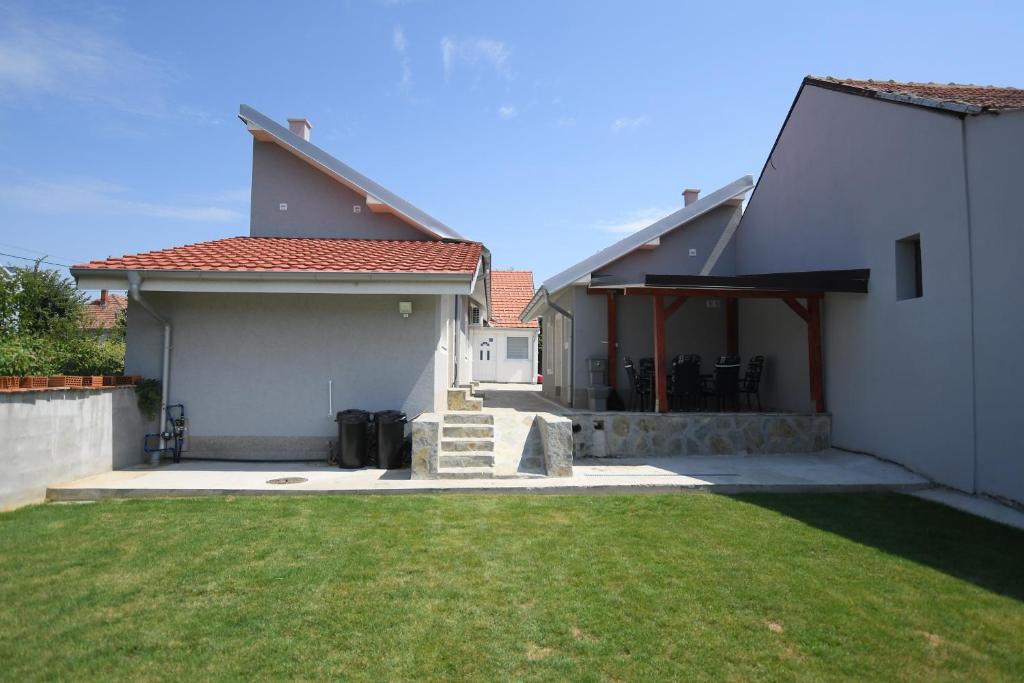 Relax Apartmani Kladovo photo 1