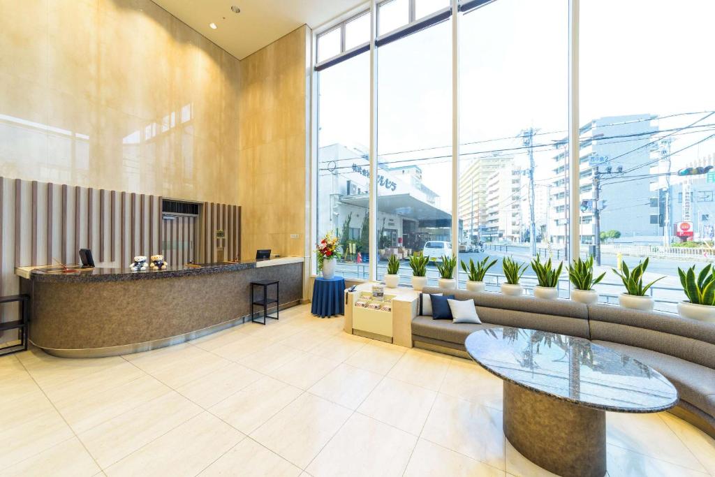 SureStay Plus Hotel by Best Western Shin-Osaka photo 3