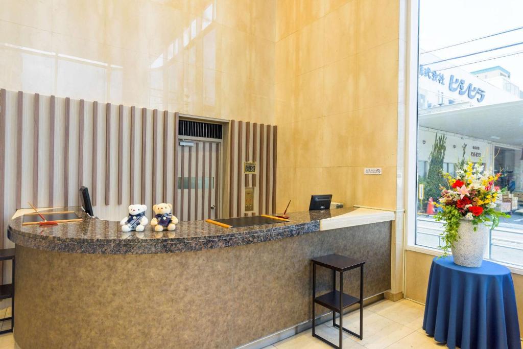 SureStay Plus Hotel by Best Western Shin-Osaka photo 2