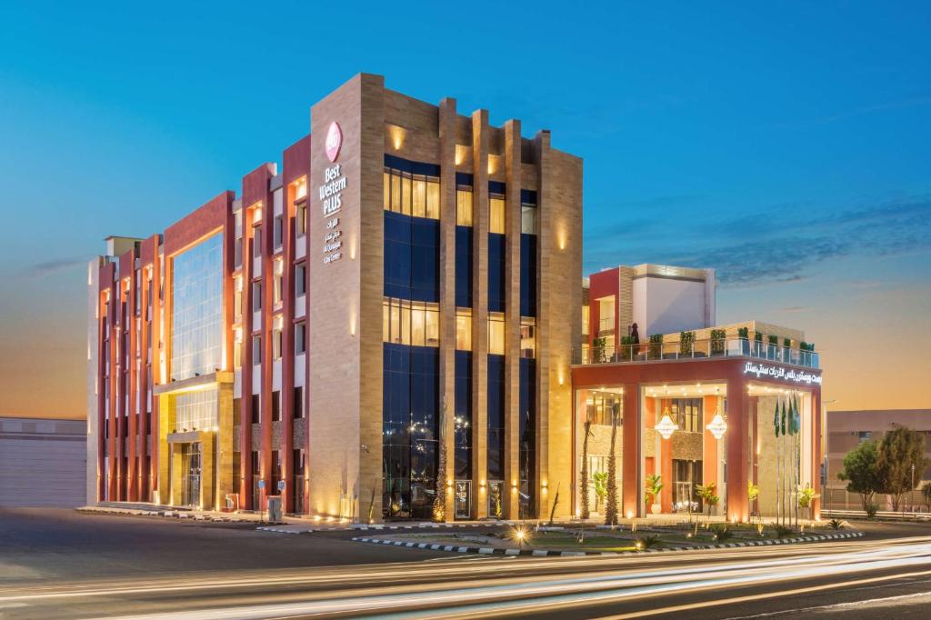 Best Western Plus Al Qurayyat City Center photo 1