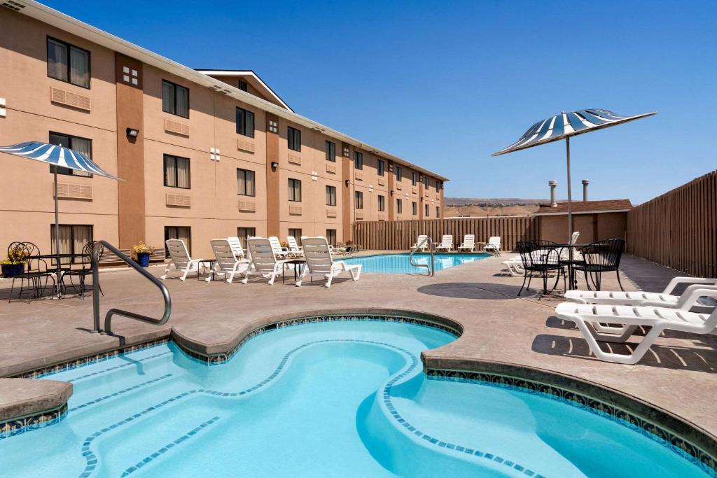 Quality Inn Wenatchee/Leavenworth image