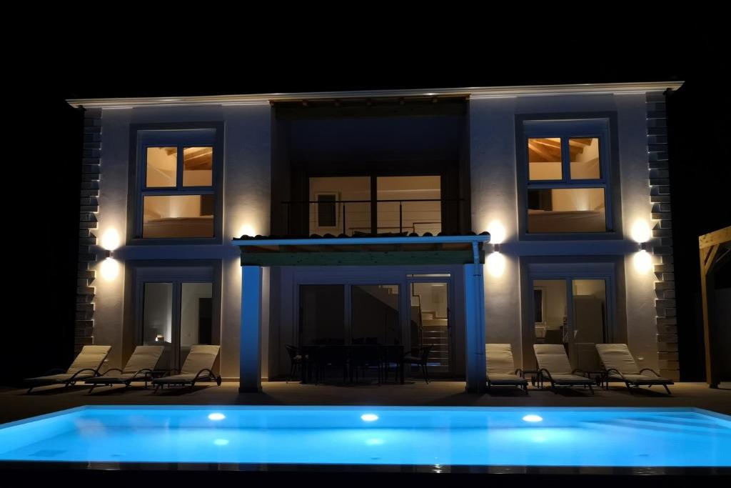 Sunset Sea View Villa 8 photo 4
