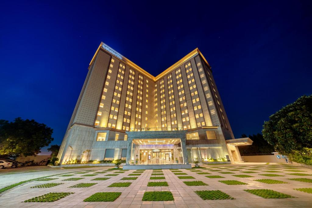 Vivanta Ahmedabad SG Highway photo 3