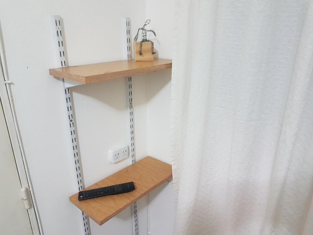 Habitación con baño privado Un piso por escalera photo 3
