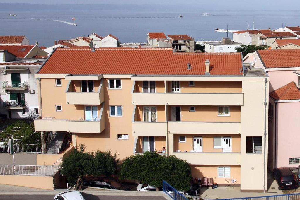Apartments and rooms by the sea Tucepi, Makarska - 6058 photo 1