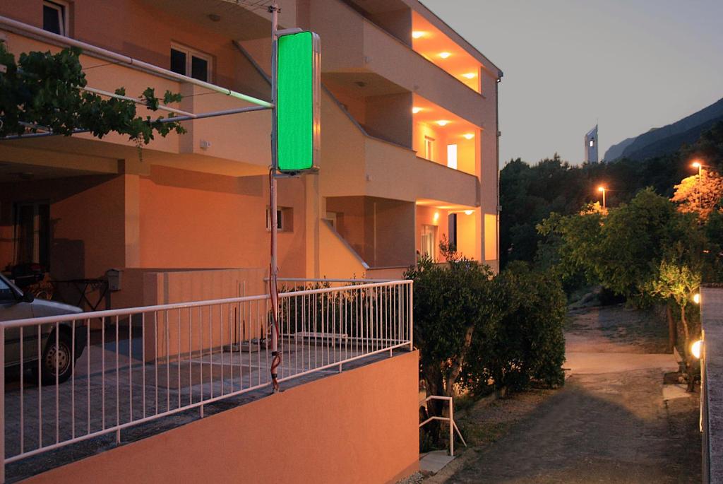 Apartments and rooms by the sea Tucepi, Makarska - 6058 photo 2