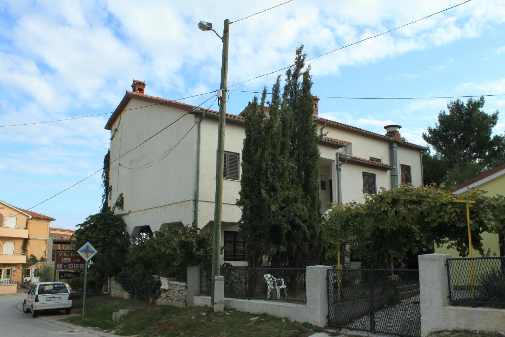 Rooms with a parking space Premantura, Medulin - 7463 photo 2