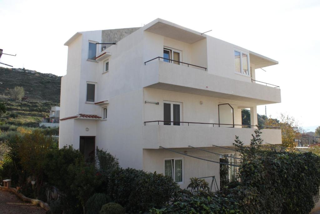 Apartments with a parking space Dugi Rat, Omis - 7481 photo 2