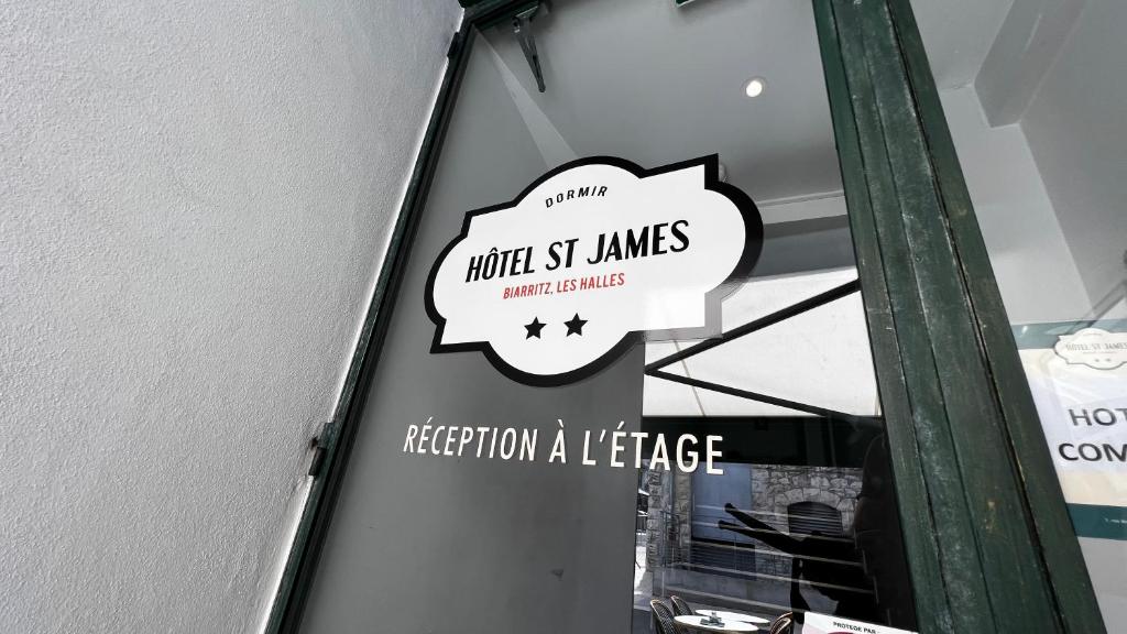 Hotel Saint James - Thumbnail image
