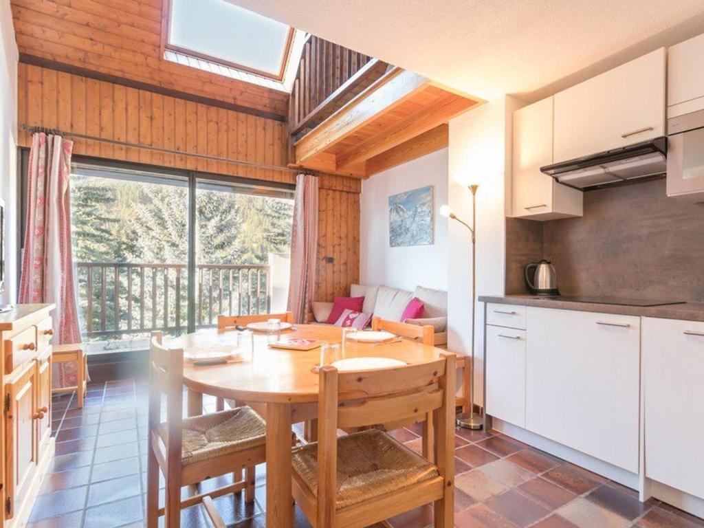 Appartement Saint-Chaffrey , 1 pièce, 6 personnes - FR-1-330E-27 photo 1