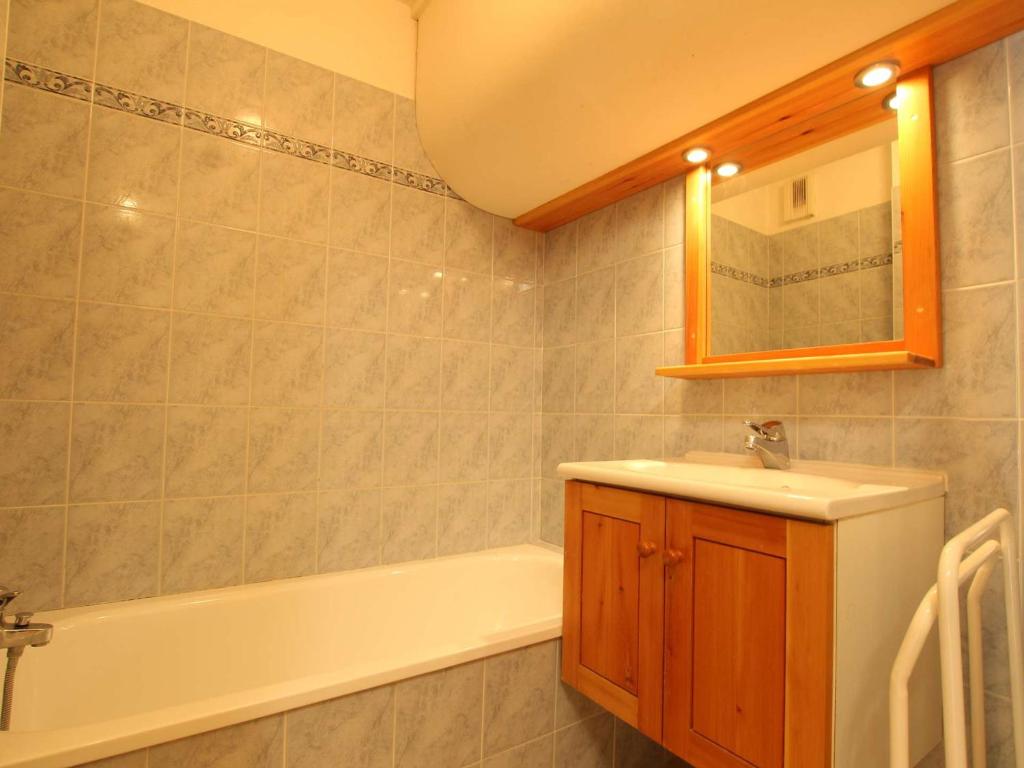 Appartement Saint-Chaffrey , 1 pièce, 4 personnes - FR-1-330E-57 photo 4
