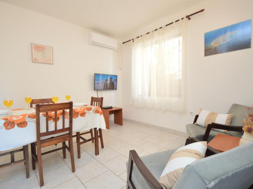 Apartment Slađana by Interhome photo 4