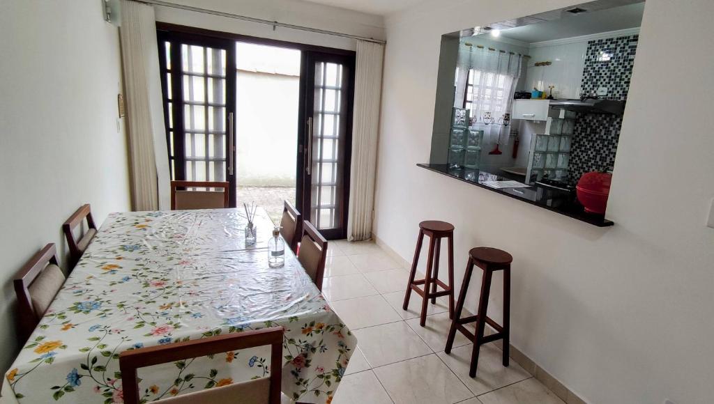 Casa com Wi-Fi Qualidade- Ar Condicionado - Completa - Praia da Enseada photo 2