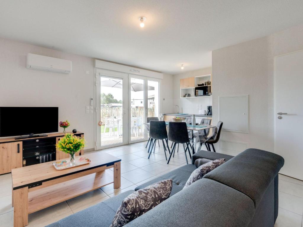 Apartment Soleil Couchant B03 by Interhome photo 4