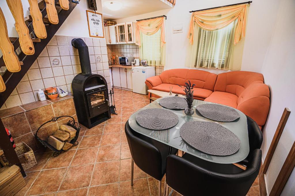 Holiday Home Vesna with Sauna photo 4