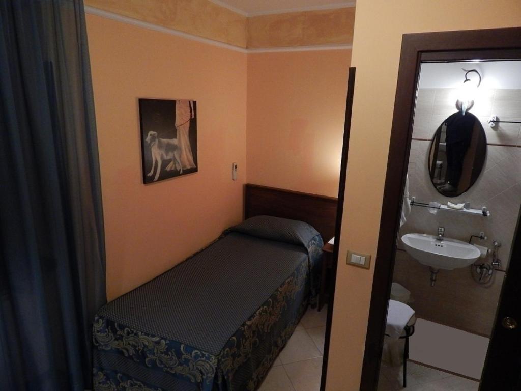 B&B Degli Amici photo 2