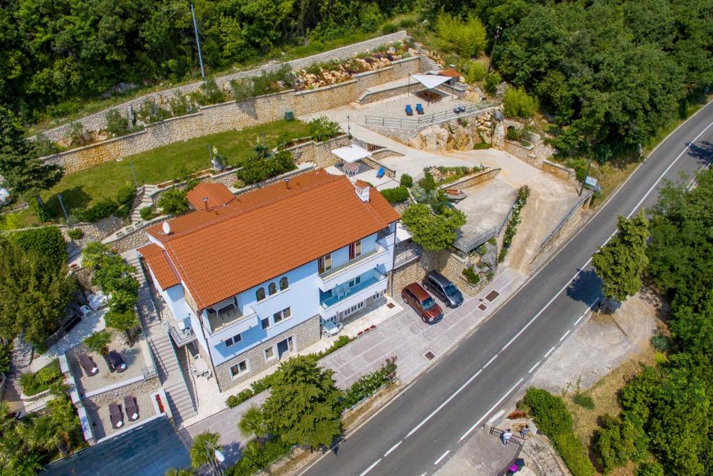 Apartments with a parking space Moscenicka Draga, Opatija - 7766 photo 2