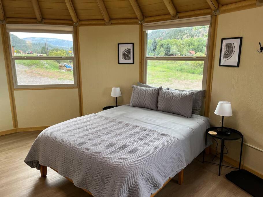 Bristlecone Yurt at Aspen Ridge Cabins photo 2