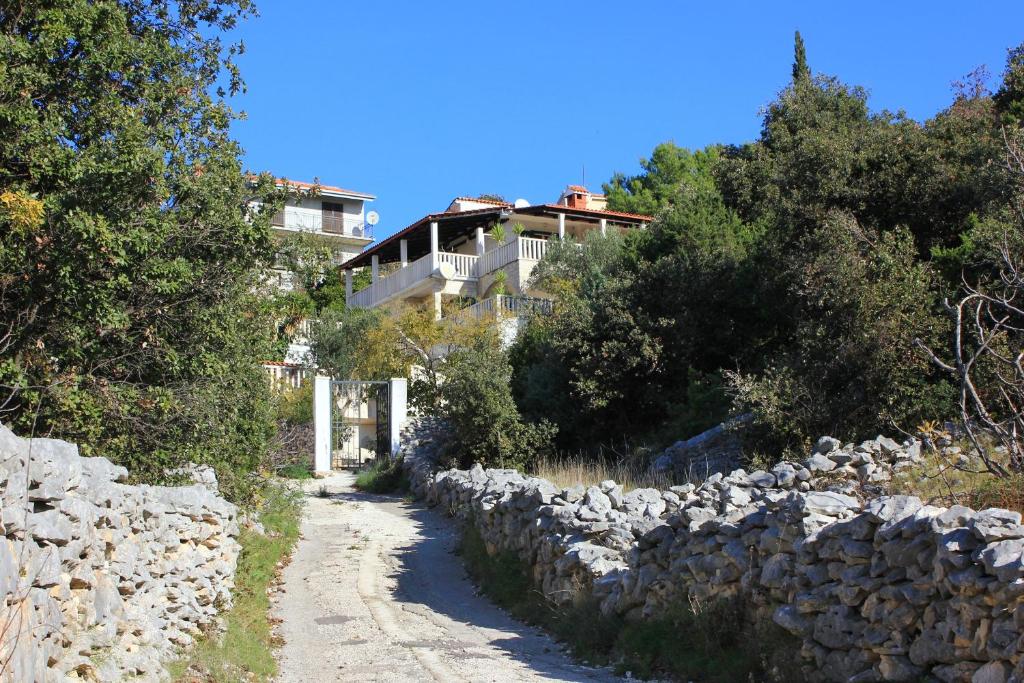 Seaside house with a swimming pool Cove Ljubljeva, Trogir - 9431 photo 2