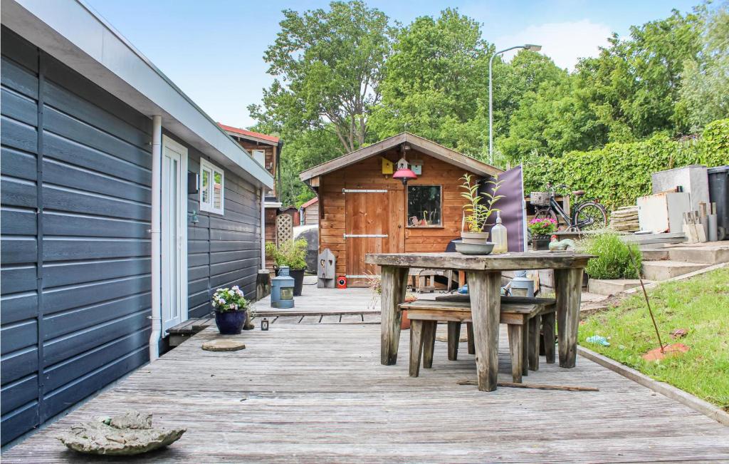 Beautiful Ship-boat In Winsum With 1 Bedrooms And Wifi photo 3