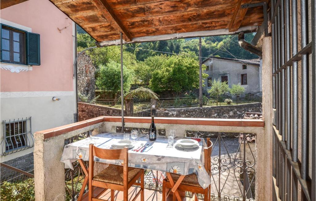Nice Home In Gallicano Fraz, Bologn With 2 Bedrooms And Wifi photo 1