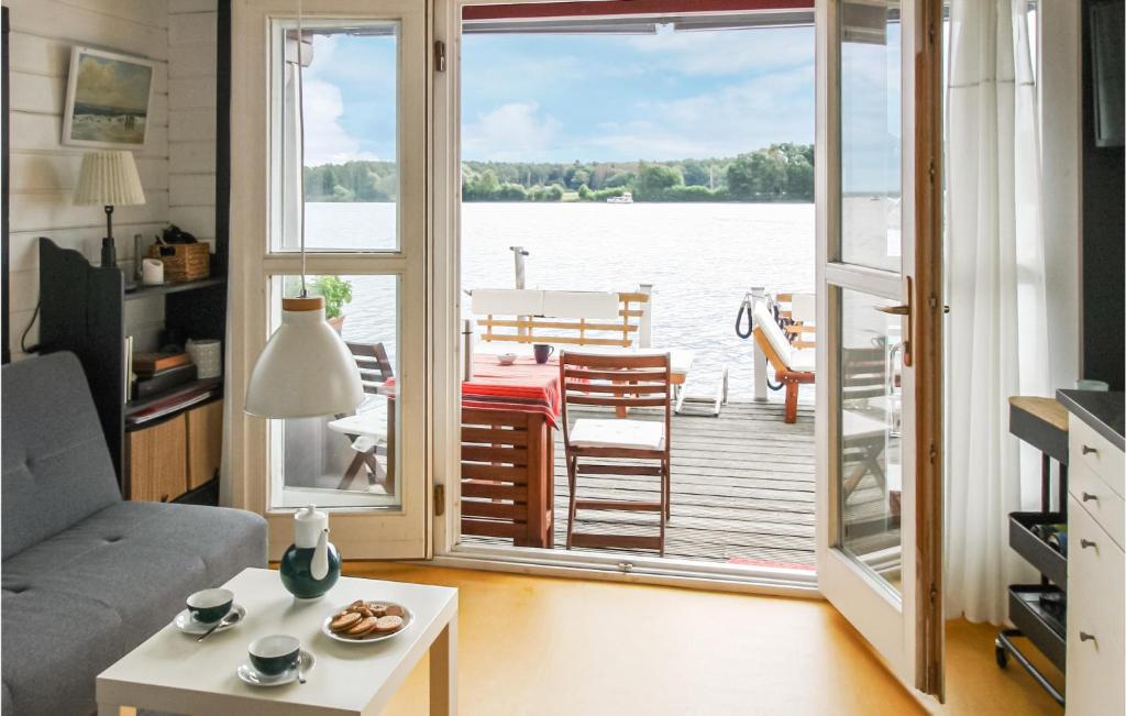 Beautiful Ship-boat In Brandenburg With 1 Bedrooms photo 1