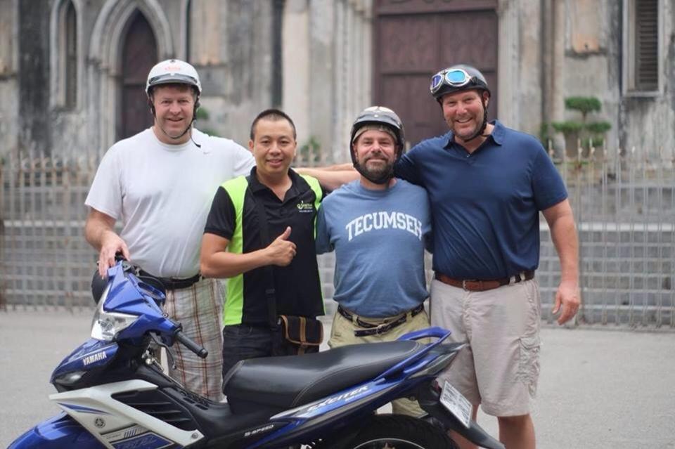 VIETNAM APPLE HOMESTAY