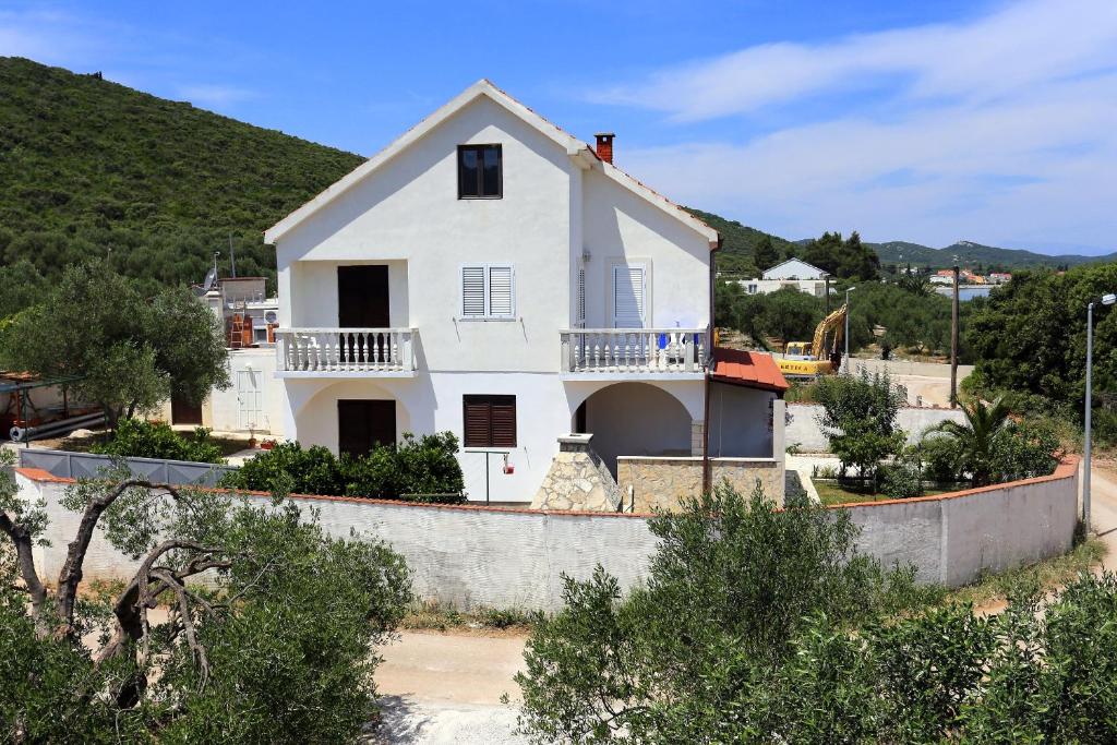 Apartments by the sea Drace, Peljesac - 10126 photo 1