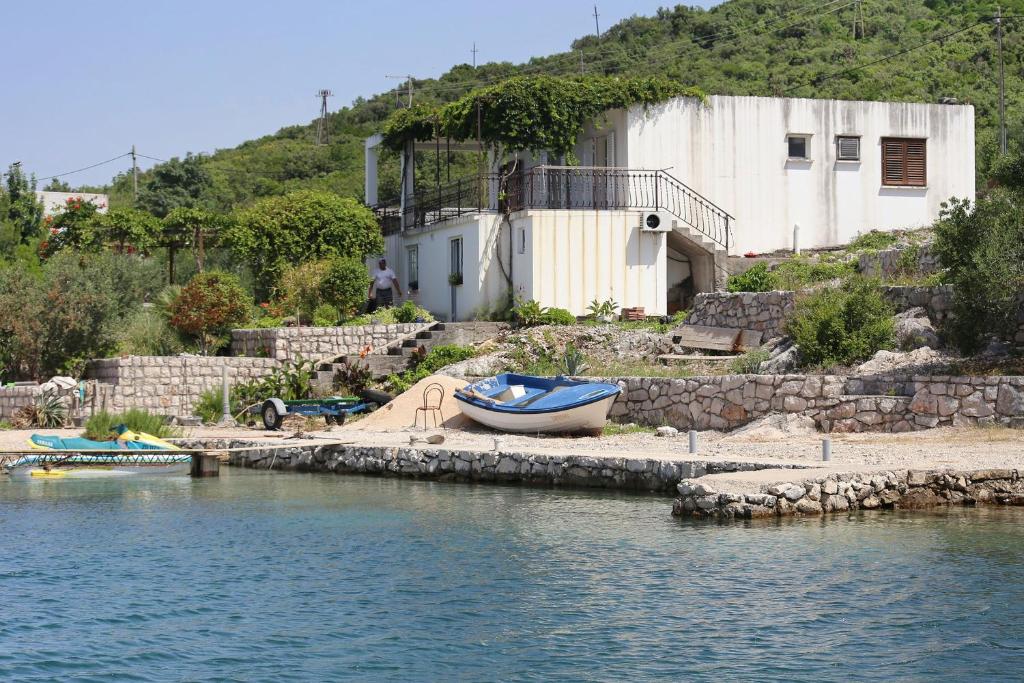 Apartments by the sea Cove Pjestata, Peljesac - 10236 photo 1