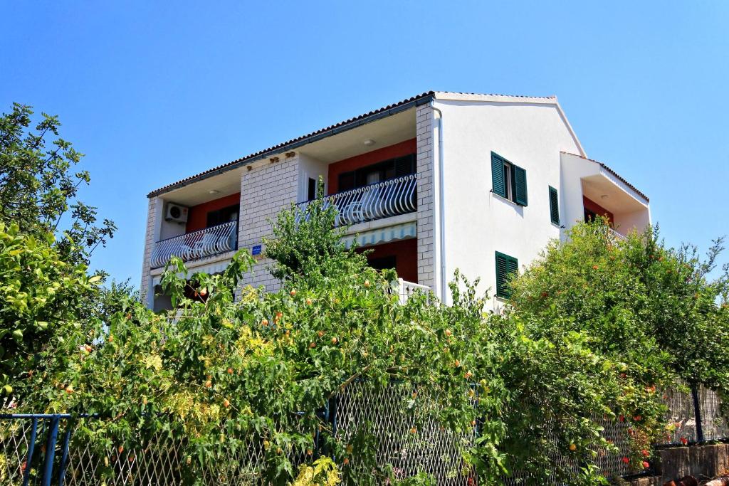 Apartments by the sea Loviste, Peljesac - 10182 photo 1
