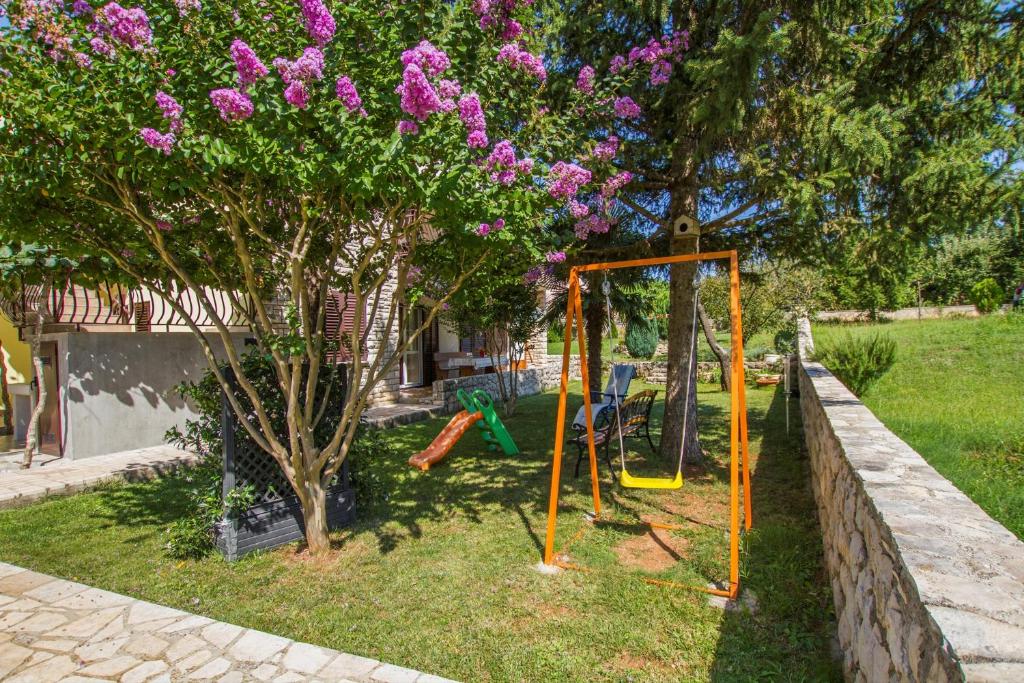 Apartments with a parking space Vinez, Labin - 11851 photo 4