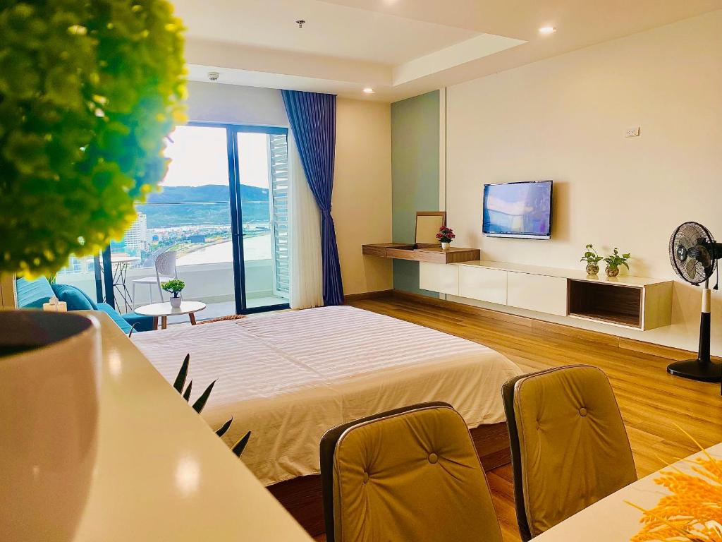 Pullman apartment view sea&city 1' walking to beach